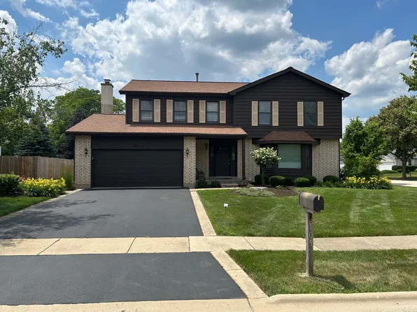 105 Golf View Cir, Prospect Heights, IL 60070