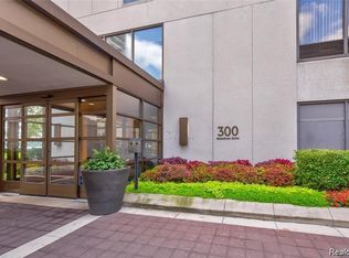 1001 W Jefferson Ave #8H, Detroit, MI 48226