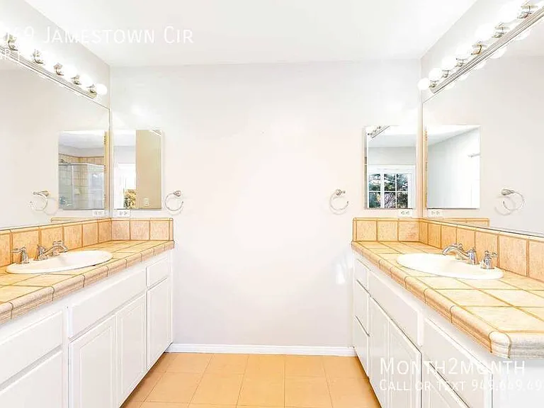 8049 Jamestown Cir — Photo 17