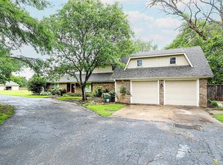 312 Woods Ln, Ardmore, OK 73401