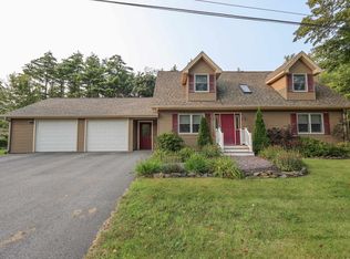 15 Lund Ln, Hollis, NH 03049