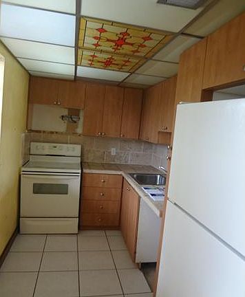 2nd image of 3770 NE 171st St APT 407