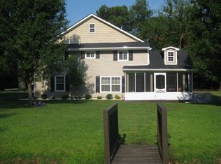 304 Compaz Rd, Chesapeake, VA 23321