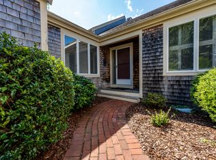 7 Kates Path, Yarmouth Port, MA 02675