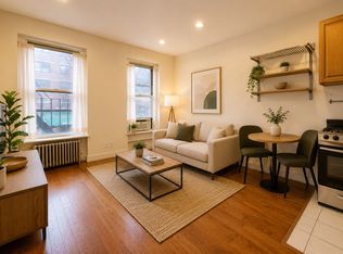 1596 3rd Ave APT 5D, New York, NY 10128