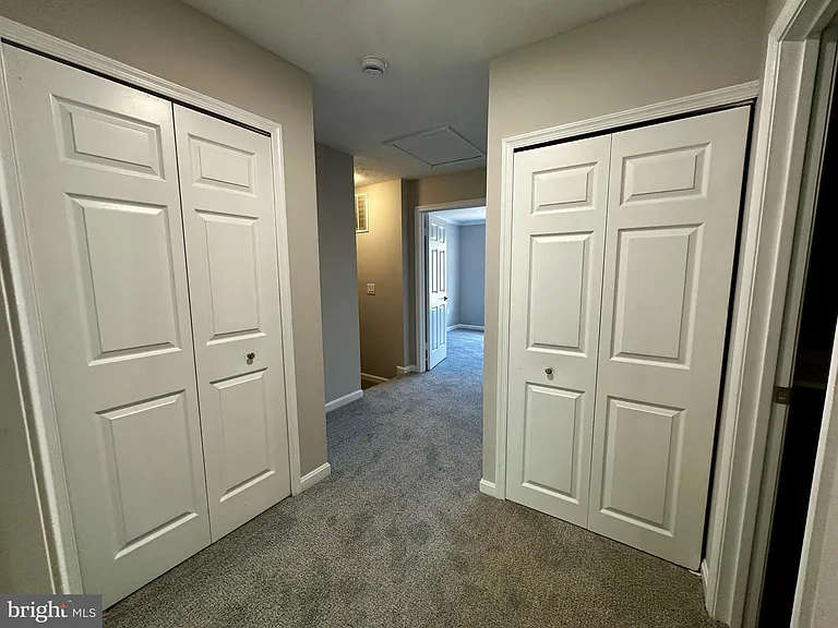 404 Cabin Ct — Photo 18