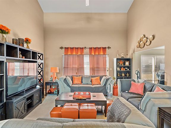 4th image of 14047 BROOK Drive