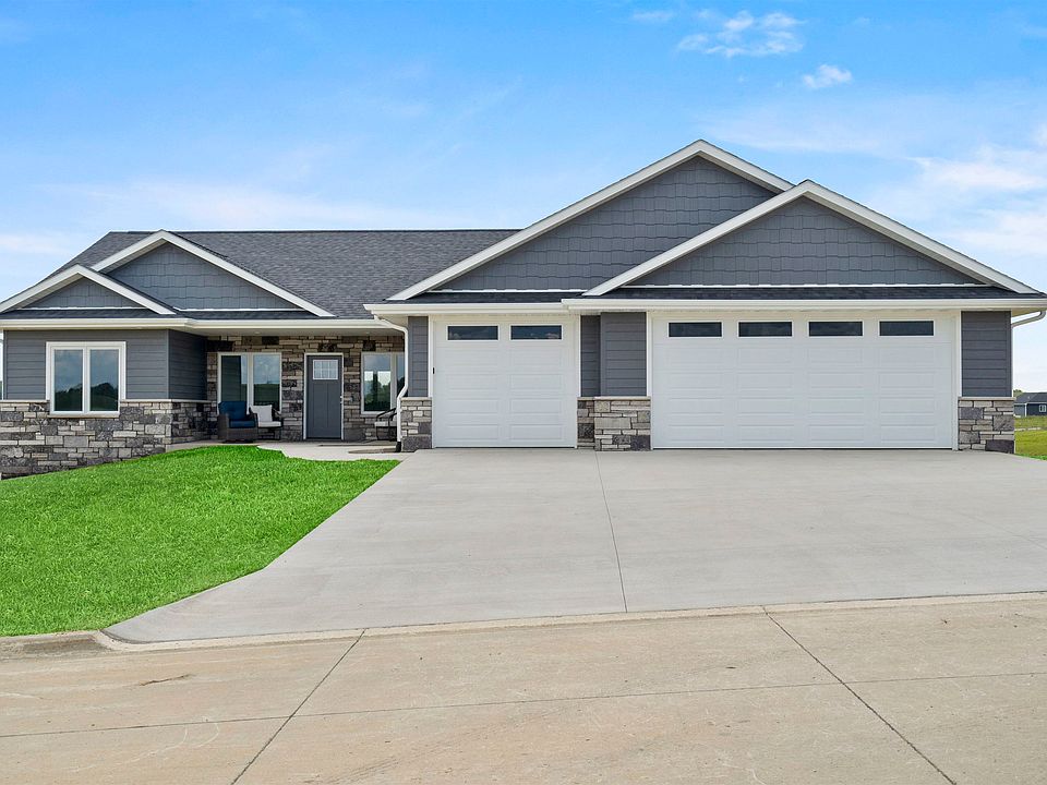 8166 Tegan Dr, Peosta, IA 52068 Zillow