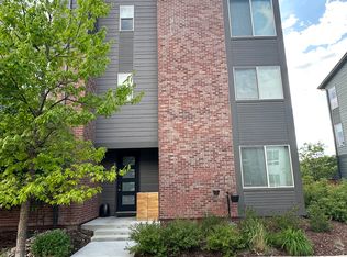 2515 N Newark Ct, Aurora, CO 80010