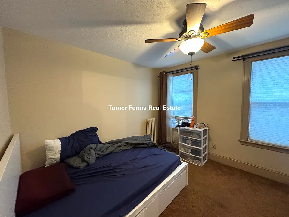 11 Bowdoin St #2T