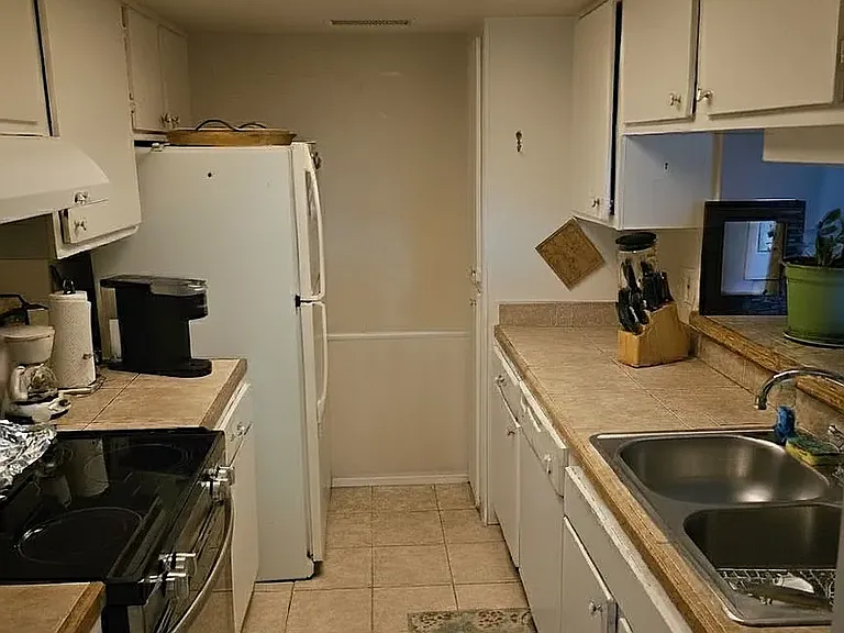 12816 Midway Rd #2050 — Photo 2