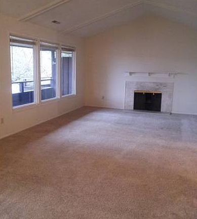 2nd image of 707 W 13th Ave