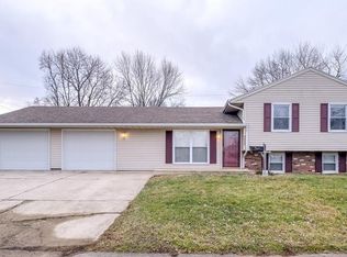 2033 Wimbledon St, Xenia, OH 45385