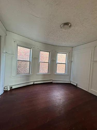 155 Kearny Ave #2 Photo 1