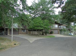 205 Coastline Ct, Hemphill, TX 75948