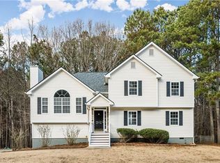55 Greatwood Dr, White, GA 30184