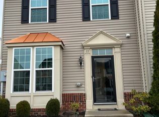 22 Mississippi Point, Falling Waters, WV 25419