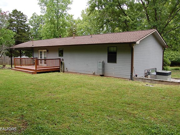 4th image of 763 Blockhouse Valley Rd