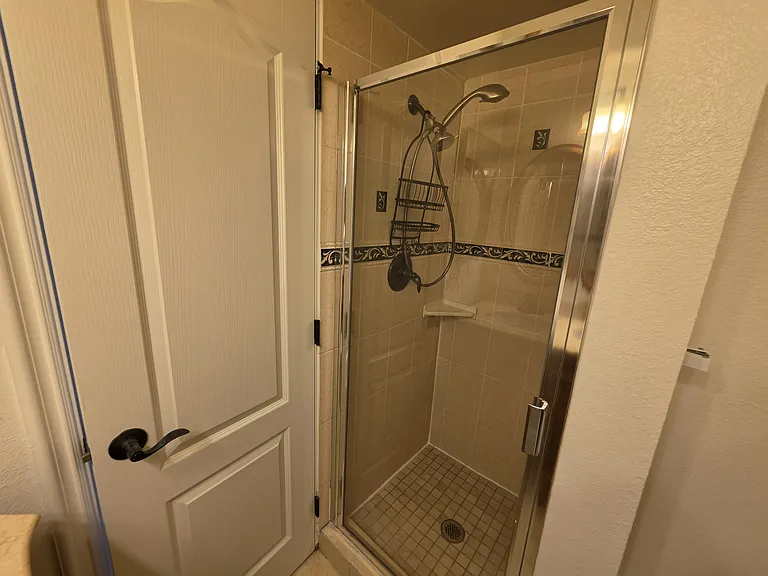 620 W Doran St #7 — Photo 15