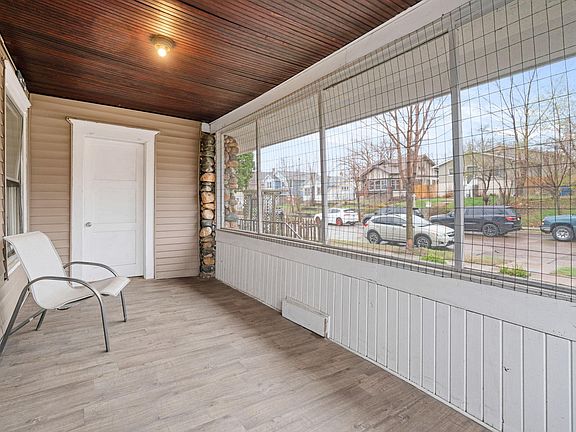 3rd image of 2954 Newton Ave N