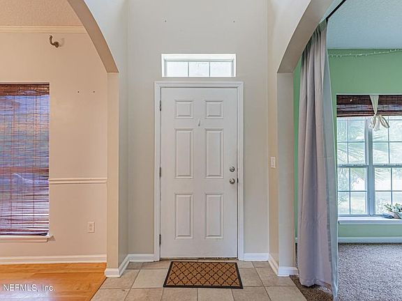 5th image of 136 Moultrie Crossing Ln
