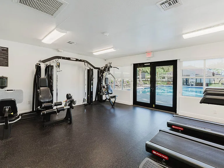 Legacy Palm Gardens — Photo 11