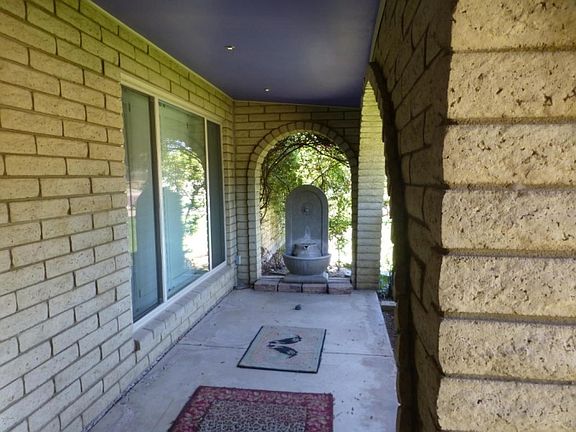 3rd image of 7144 N 15th Pl