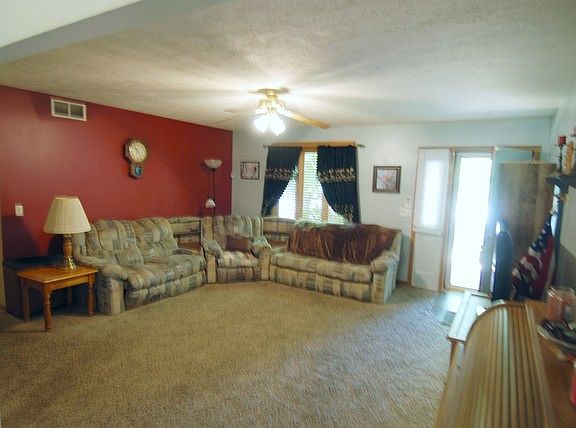 2nd image of 6231 Tudor Ln