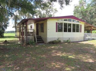 105 Sabal Palm Dr, Georgetown, FL 32139