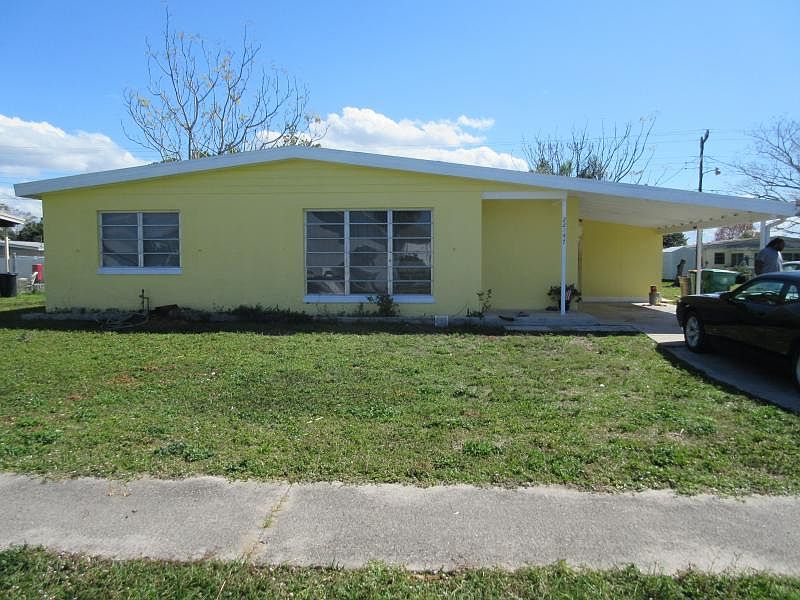1st image of 22147 Bahama Ln