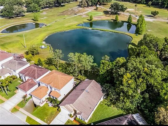 3rd image of 152 GOLFSIDE CIRCLE