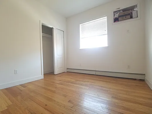 Rented by Next Door Realty NYC | media 47