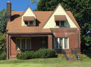 2240 Coronado Ave, Youngstown, OH 44504