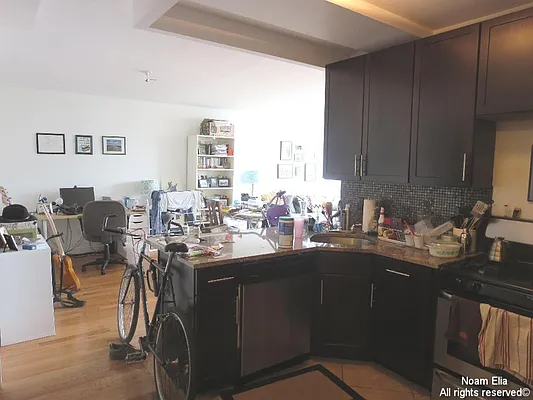 Rented by Noam T Elia, LREB | media 11