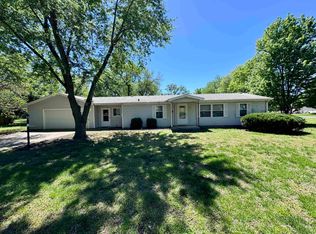 309 E Vine St, Whitewater, KS 67154