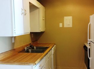 3600 Twana Dr APT 20, Des Moines, IA 50310