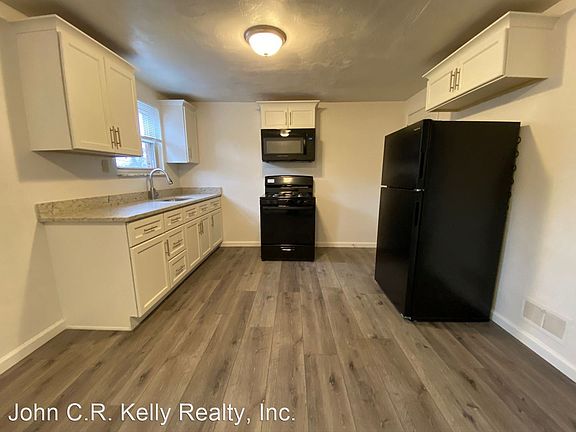 4th image of 626 Church St #640