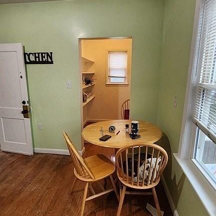4th image of 21 Grossman St #2