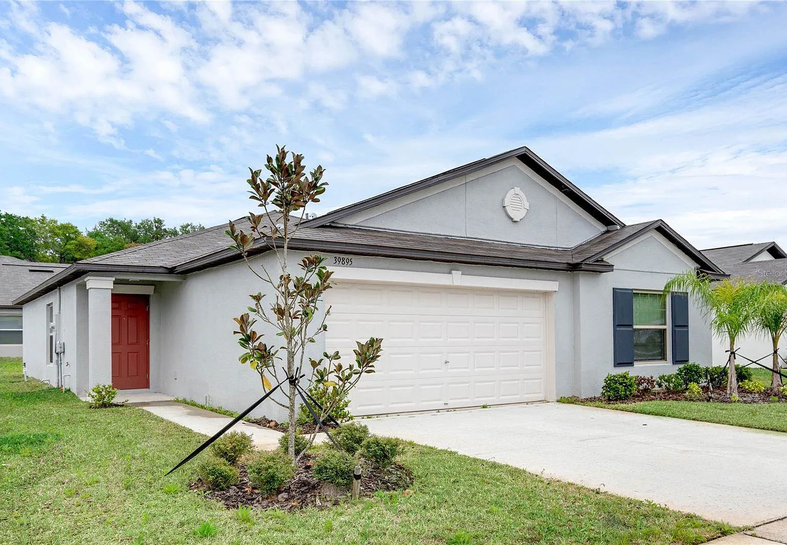 4 bed, 1810 sqft, $2,350 — Photo 2