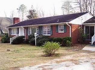 1777 John Small Ave, Washington, NC 27889