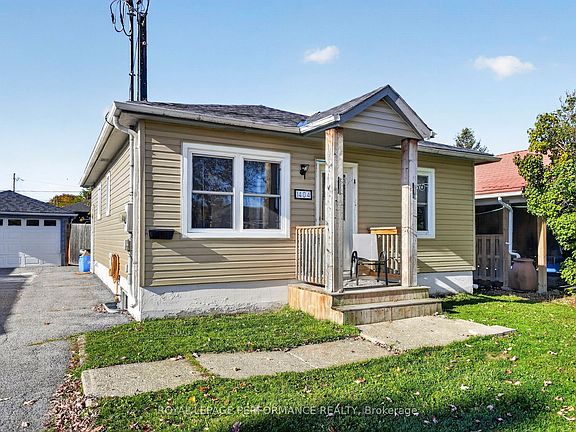 2nd image of 1404 Gallinger Ave