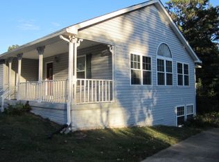 229 Sunset Dr, New Johnsonville, TN 37134