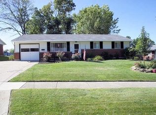 31 Lawndale Ave, Lebanon, OH 45036