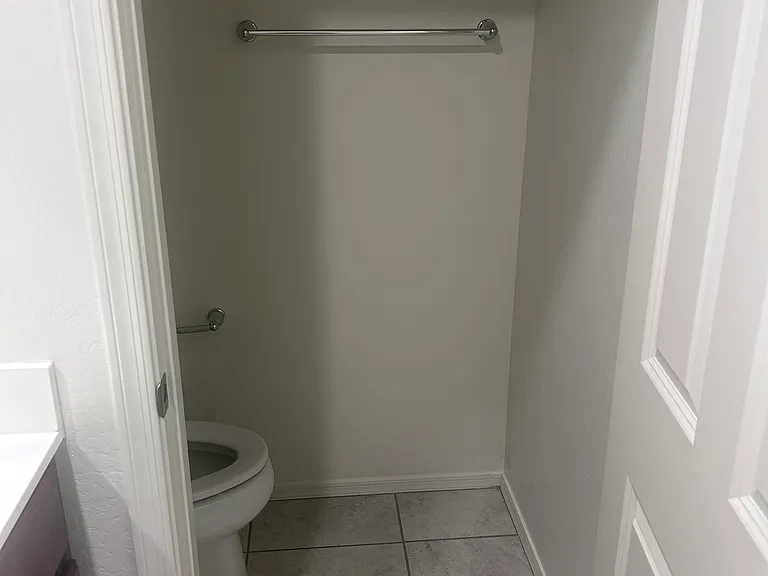 15422 W Windward Ave — Photo 46