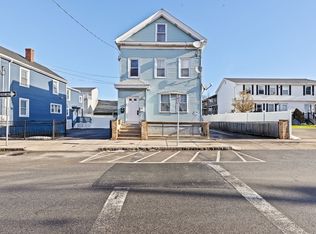 31 Heard St, Chelsea, MA 02150