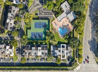 1017 NW 124th Ave, Hollywood, FL 33026