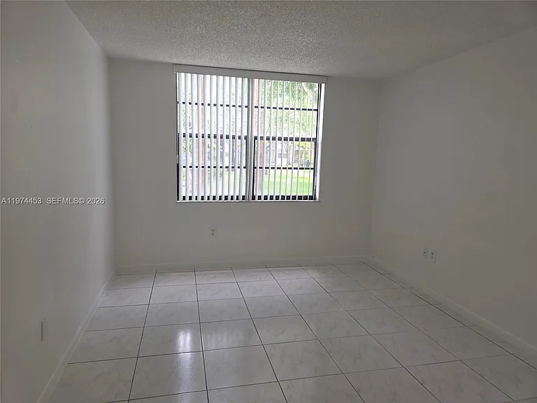 13020 SW 92nd Ave #A106 — Photo 32
