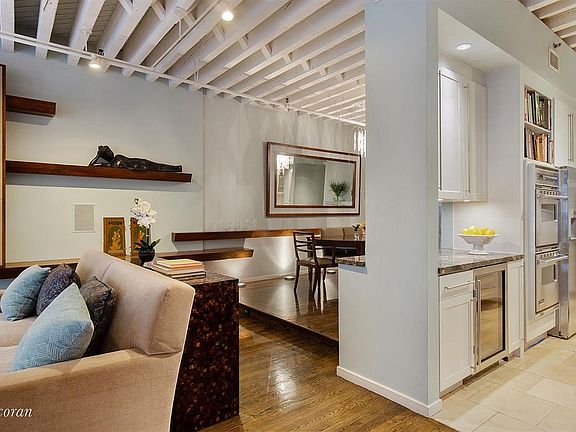 4th image of 478 Broadway APT 3