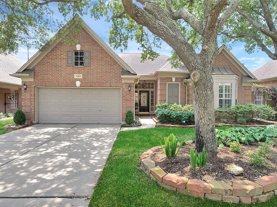 1st image of 13903 Carriage Walk Ln