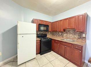 78 Stone St APT 2L, Newark, NJ 07104